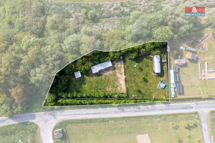 Prodej pozemku pro bydlení, Kvášňovice, 1840 m2