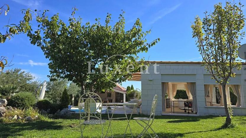 Prodej vily, Trogir, Chorvatsko, 135 m2