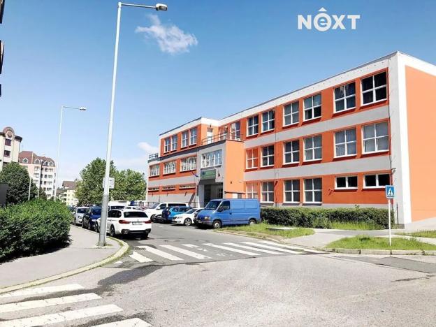 Pronájem kanceláře, Praha - Kunratice, Jana Růžičky, 42 m2