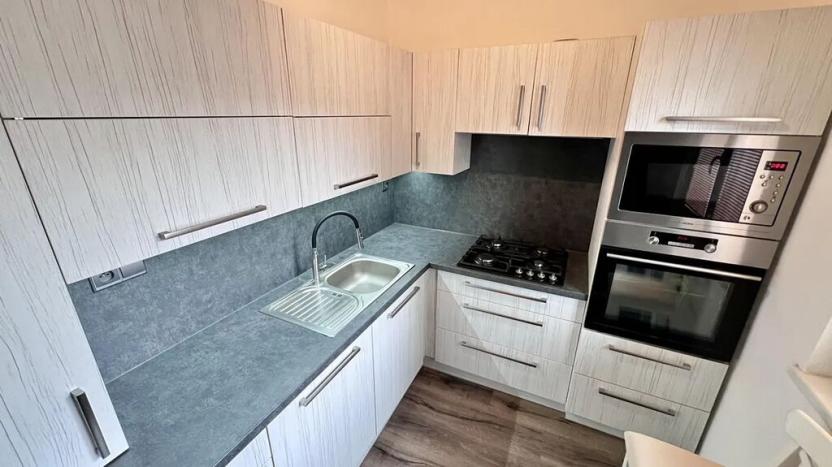 Pronájem bytu 2+1, Ostrava, Volgogradská, 54 m2