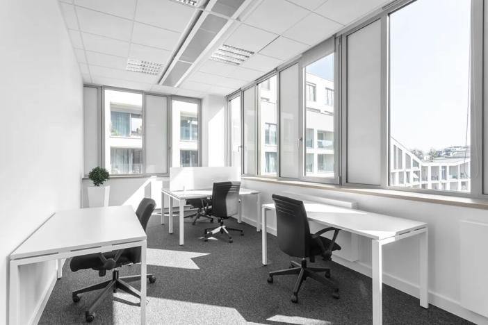 Pronájem kanceláře, Praha - Karlín, Rohanské nábřeží, 50 m2