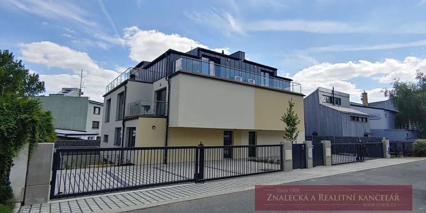 Prodej bytu 2+kk, Praha - Kyje, Vodňanská, 72 m2