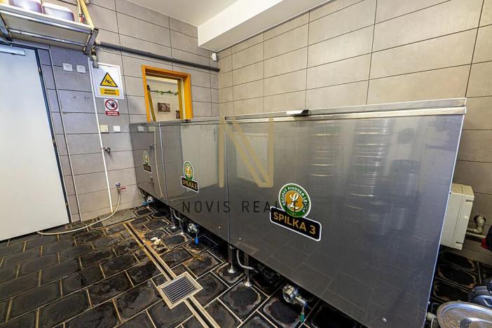 Pronájem restaurace, Letiny, 646 m2