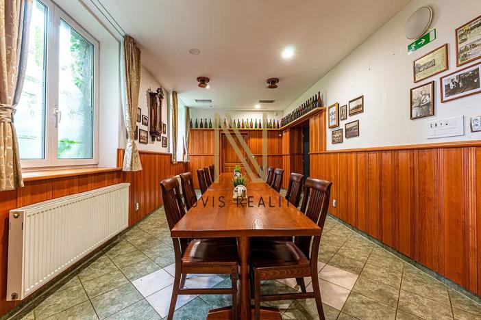 Pronájem restaurace, Letiny, 646 m2