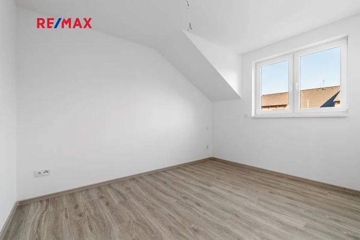 Pronájem bytu 4+kk, Vochov, 80 m2