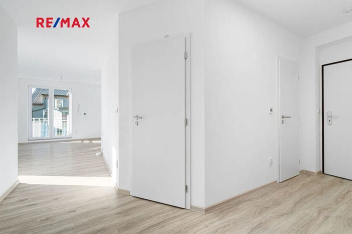 Pronájem bytu 4+kk, Vochov, 80 m2