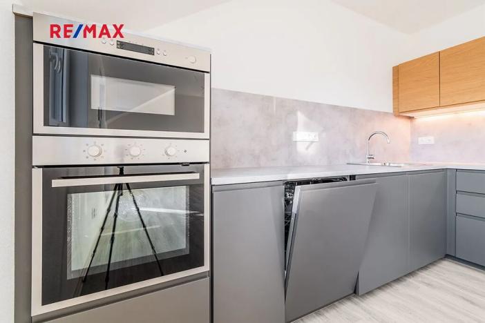 Pronájem bytu 4+kk, Vochov, 80 m2