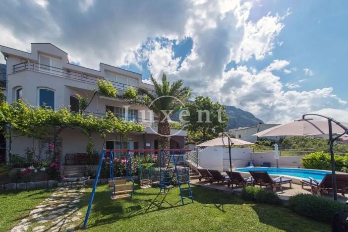 Prodej vily, Makarska, Chorvatsko, 350 m2