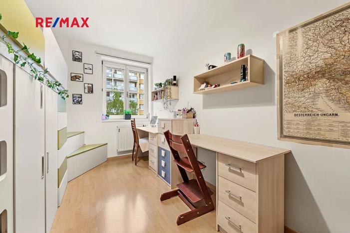 Prodej bytu 3+1, Praha - Libuš, V rohu, 107 m2