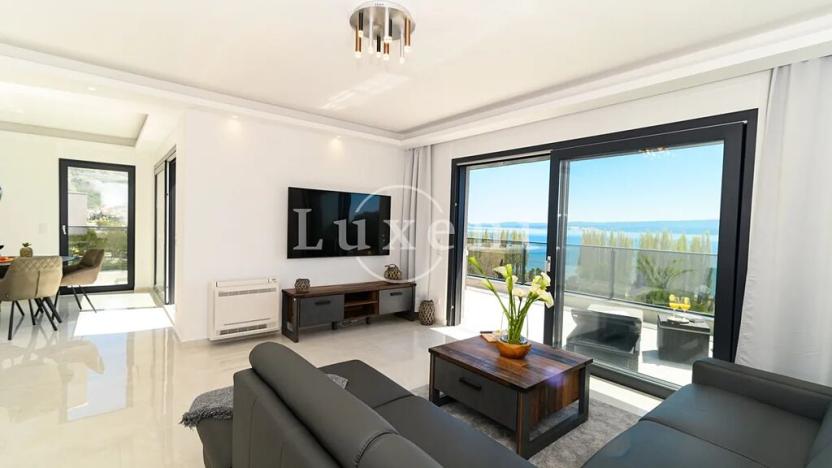 Prodej vily, Omiš, Chorvatsko, 460 m2