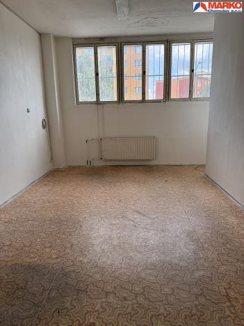 Pronájem obchodního prostoru, Chomutov, Školní pěšina, 83 m2