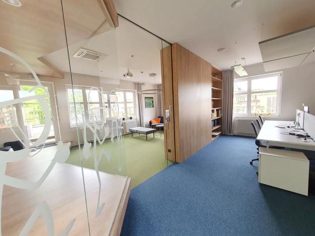 Pronájem kanceláře, Praha - Michle, Nuselská, 216 m2