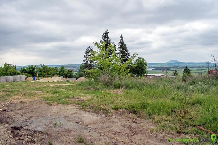 Prodej pozemku pro bydlení, Hoštka, 1297 m2