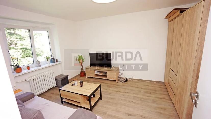Pronájem bytu 1+1, Neratovice, 28 m2