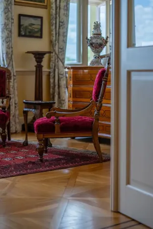 Pronájem bytu 3+1, Praha - Malá Strana, U lužického semináře, 111 m2