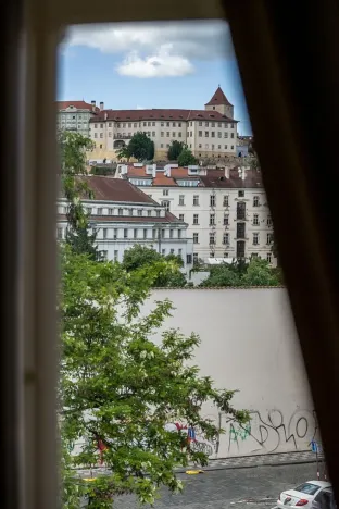 Pronájem bytu 3+1, Praha - Malá Strana, U lužického semináře, 111 m2