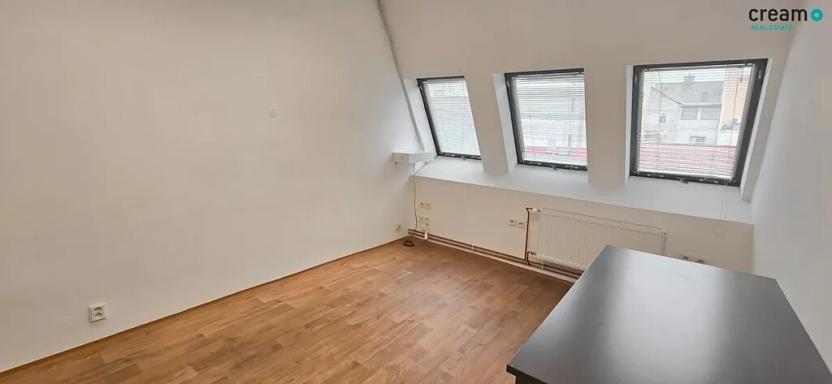 Pronájem kanceláře, Teplice, Krupská, 15 m2