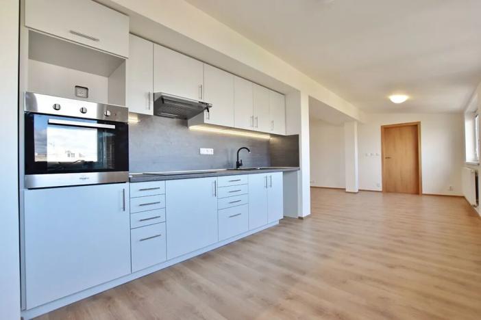 Pronájem bytu 2+kk, Rosice, Palackého nám., 68 m2