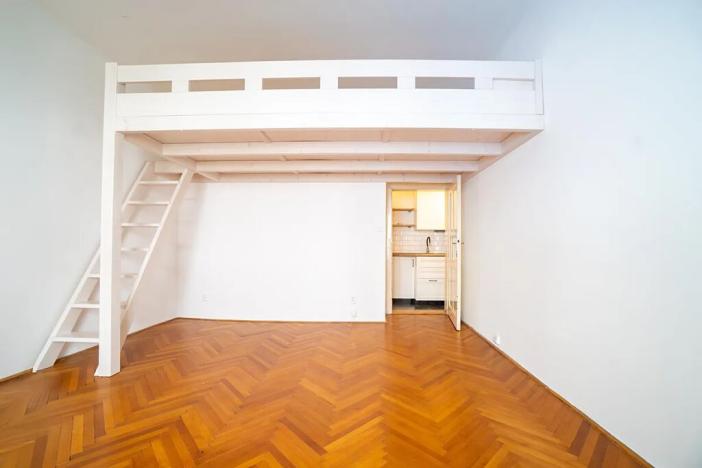 Prodej bytu 2+kk, Praha - Košíře, Pod Kavalírkou, 44 m2