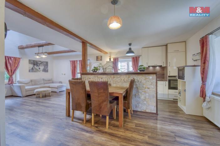 Prodej rodinného domu, Dolní Bělá, 300 m2