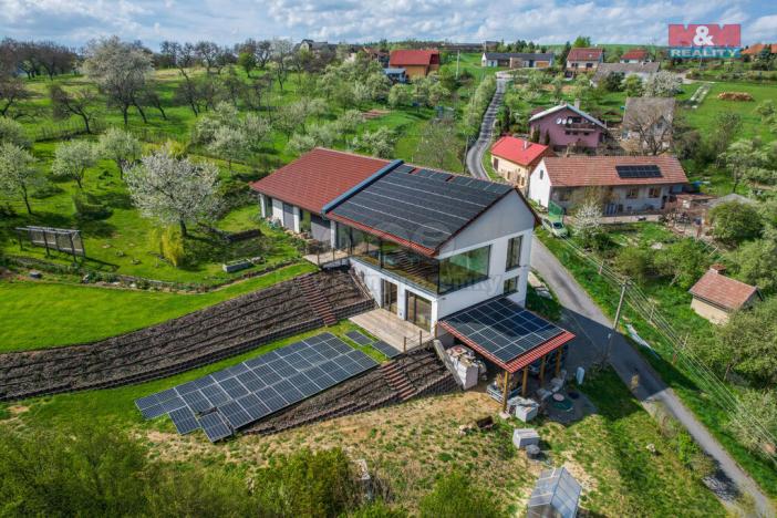 Prodej rodinného domu, Bělov, 292 m2