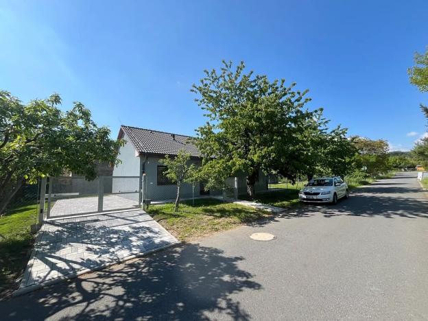 Prodej rodinného domu, Ptení, 92 m2