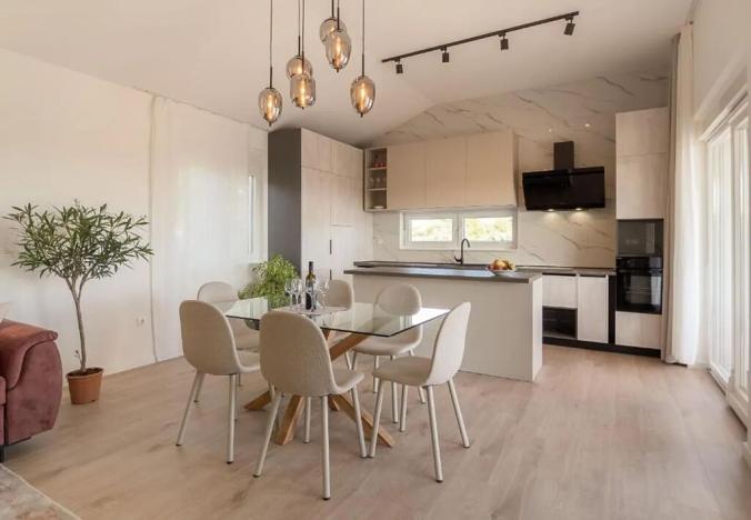 Prodej rodinného domu, Vrsi, Chorvatsko, 80 m2