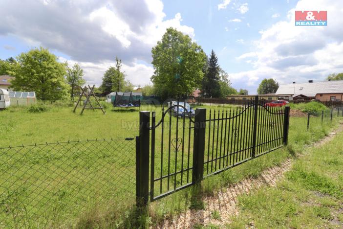Prodej pozemku pro bydlení, Okrouhlá - Jesenice, 921 m2