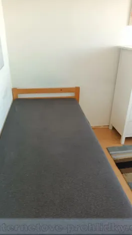 Pronájem pokoje, Praha - Kobylisy, Klapkova, 16 m2