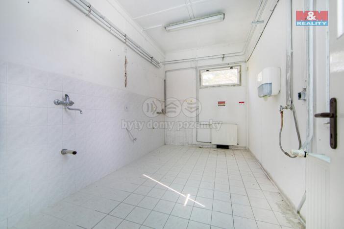 Prodej výrobních prostor, Rokycany - Nové Město, Václava Nového, 4311 m2