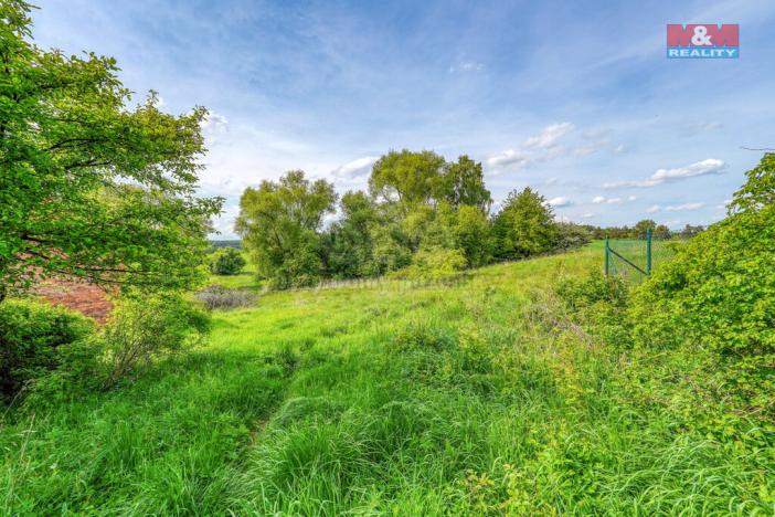 Prodej pozemku pro bydlení, Zahrádka, 2302 m2