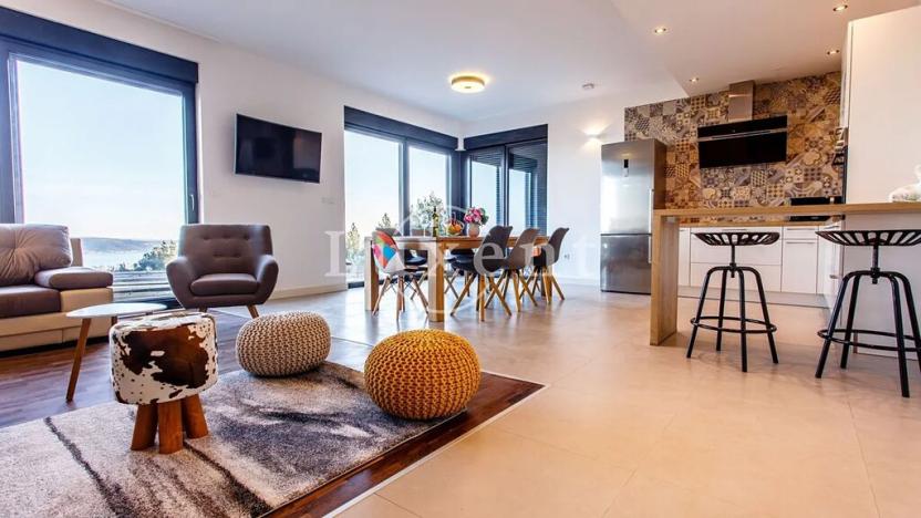 Prodej vily, Kaštela, Chorvatsko, 320 m2