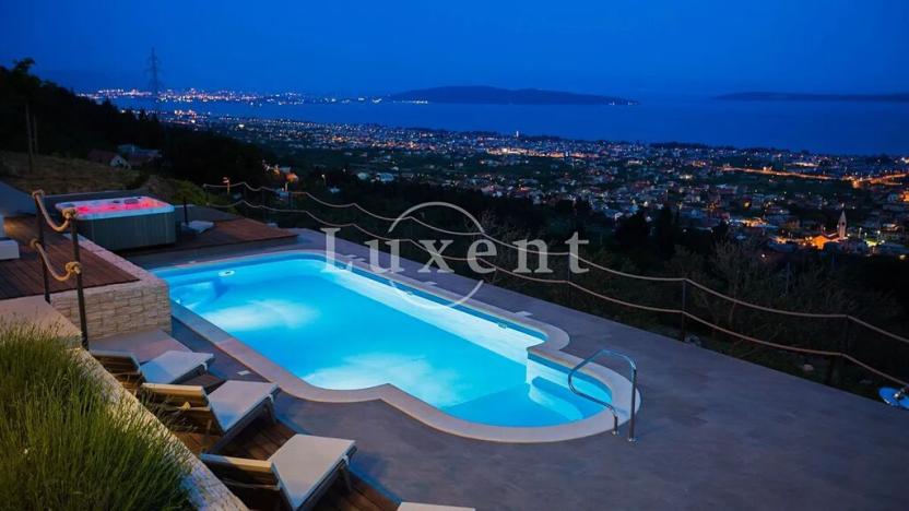 Prodej vily, Kaštela, Chorvatsko, 320 m2