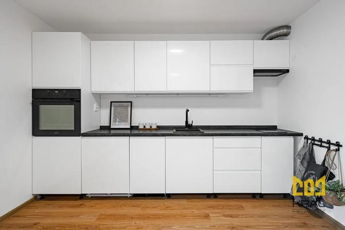 Pronájem bytu 1+kk, Chýně, Uherova, 38 m2