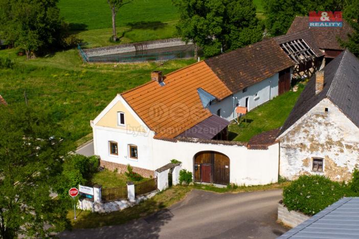 Prodej rodinného domu, Hlupín, 200 m2