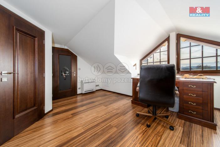 Prodej rodinného domu, Tichá, 420 m2