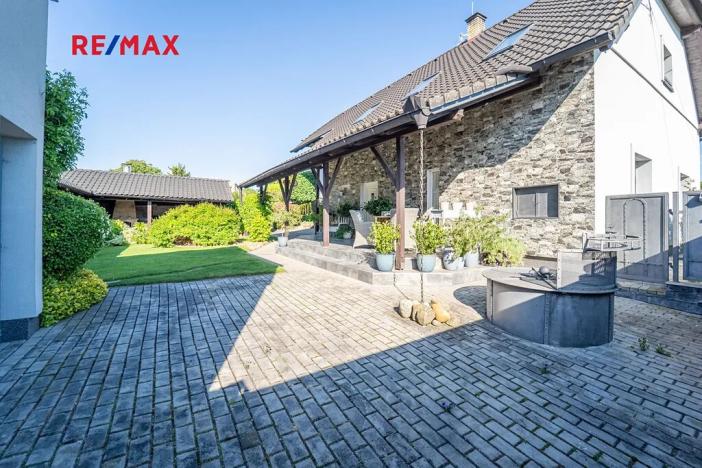 Prodej rodinného domu, Chrášťany, 175 m2