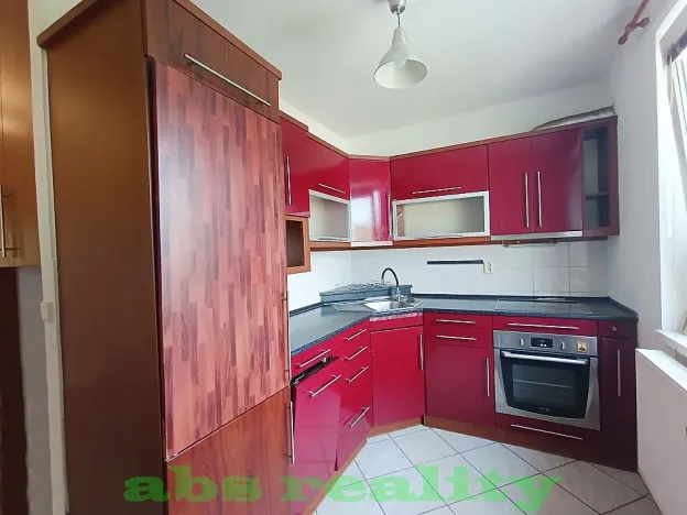Pronájem bytu 2+1, Milovice, 60 m2
