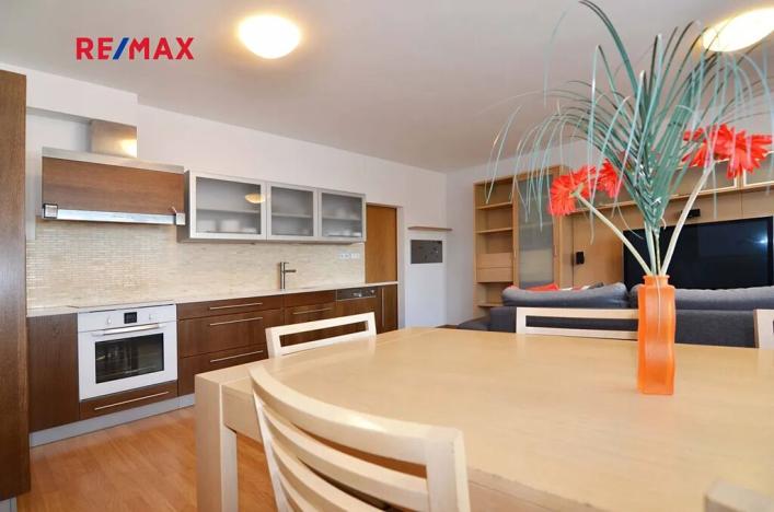 Pronájem bytu 3+kk, Praha - Břevnov, Bolívarova, 94 m2