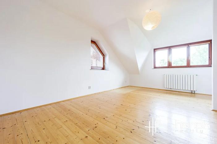 Prodej rodinného domu, Hněvotín, 240 m2