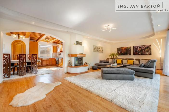 Prodej rodinného domu, Nový Šaldorf-Sedlešovice, Vilová, 240 m2