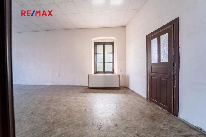 Prodej rodinného domu, Týnec nad Labem, Masarykovo náměstí, 142 m2