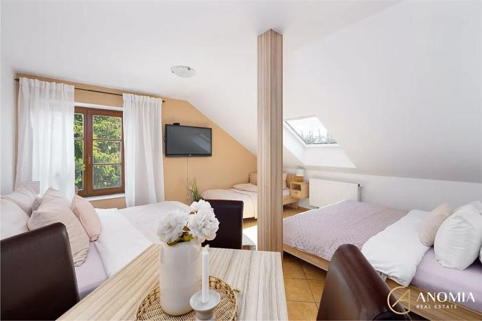 Prodej ubytování, Lednice, Nejdecká, 594 m2