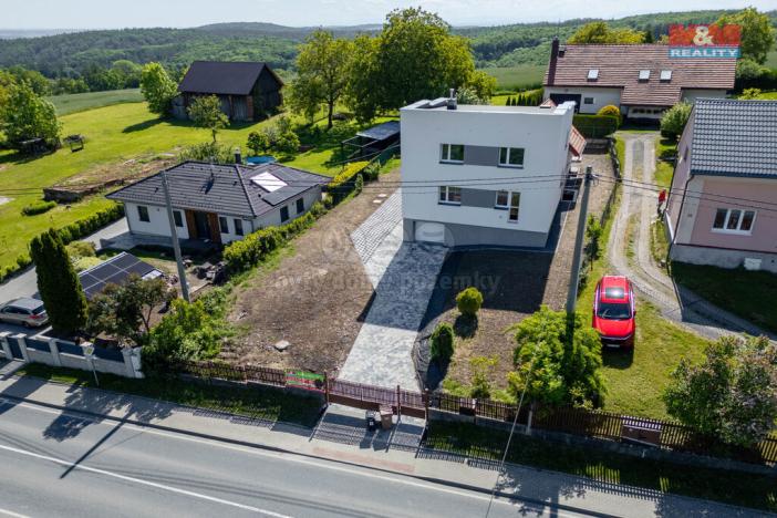 Prodej rodinného domu, Hrabyně, 188 m2