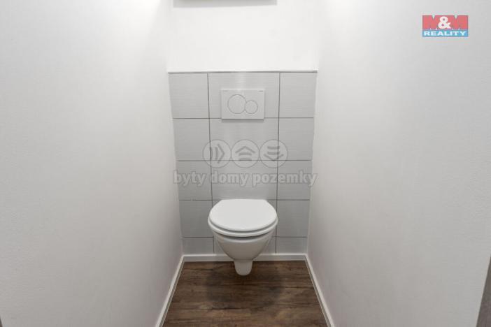 Prodej rodinného domu, Hrabyně, 188 m2