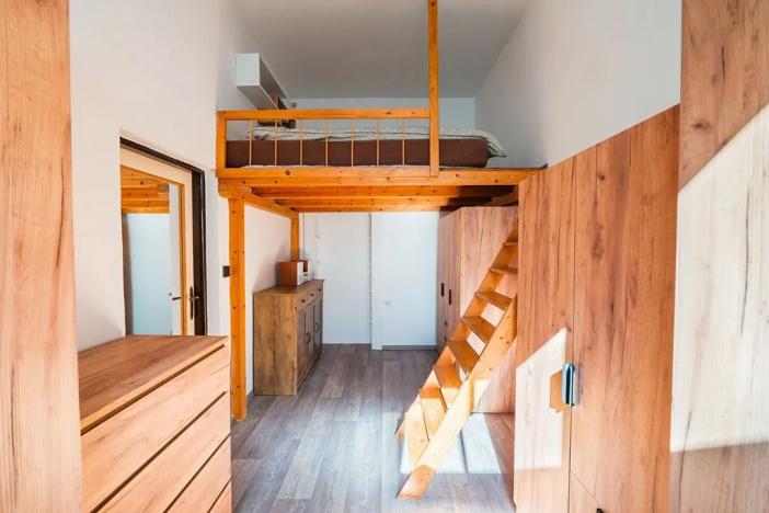 Prodej bytu 3+1, Trutnov, Jiráskovo náměstí, 75 m2