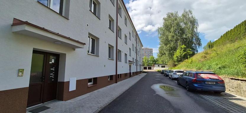 Prodej bytu 3+1, Turnov, Družstevní, 61 m2
