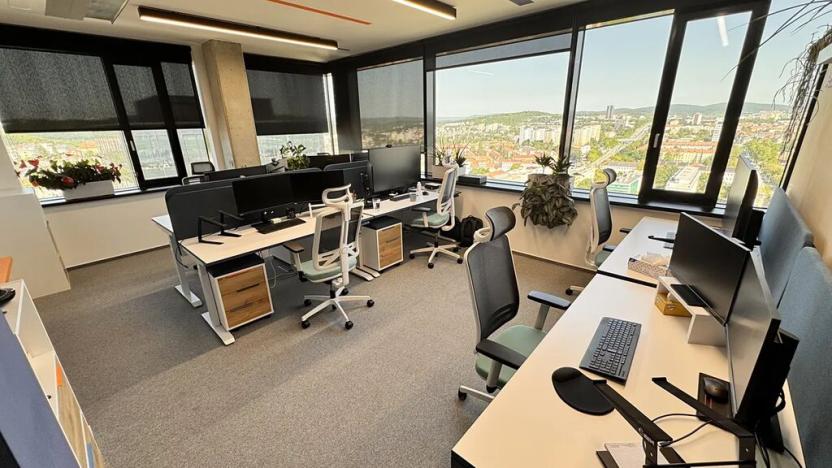 Pronájem kanceláře, Brno, Šumavská, 502 m2