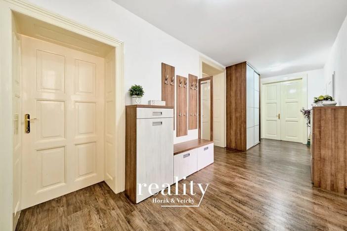 Prodej bytu 4+1, Znojmo, Alšova, 142 m2