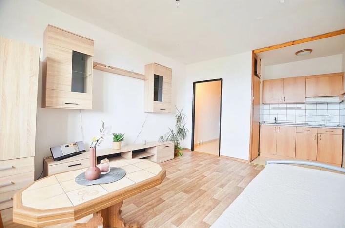 Prodej bytu 1+kk, Praha - Háje, Hlavatého, 32 m2